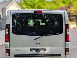 Nissan NV300