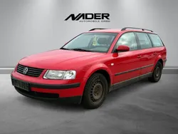 Rot Gebraucht 2000 VW Passat Comfortline Kombi | 500 € (Superpreis)