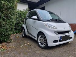 Weiß Gebraucht 2011 Smart ForTwo Coupé Coupé | 4.999 € (Fairer Preis)
