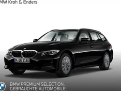 Schwarz Gebraucht 2021 BMW 318 Sport Line Kombi | 24.650 € (Fairer Preis)