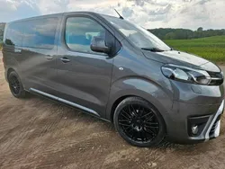 Grau Gebraucht 2018 Toyota Proace Verso Kombi | 27.500 € (Fairer Preis)
