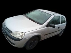Grau Gebraucht 2005 Opel Corsa Kleinwagen | 850 € (Guter Preis)