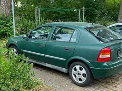 Grün Gebraucht 2000 Opel Astra Comfort Limousine | 800 € (Guter Preis)