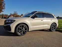 Sechura beige metallic Neu 2025 VW Touareg R-line SUV | 86.940 € (Fairer Preis)