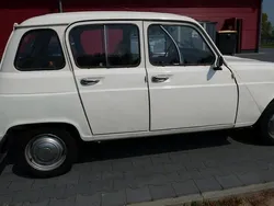 Weiß Gebraucht 1983 Renault R4 Kleinwagen | 2.222 €