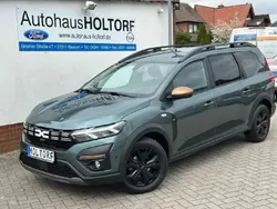 Oxidgrün Gebraucht 2023 Dacia Jogger | 19.880 € (Fairer Preis)