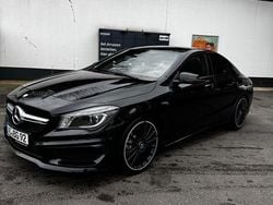 Schwarz Gebraucht 2016 Mercedes CLA45 AMG AMG Limousine | 26.900 € (Guter Preis)