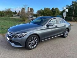 Grau Gebraucht 2016 Mercedes C220 Limousine | 19.900 € (Etwas zu teuer)