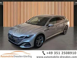Silber (metallic) Gebraucht 2024 VW Arteon R-line Kombi | 33.890 € (Guter Preis)