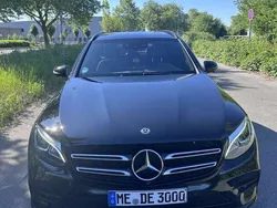 Schwarz Gebraucht 2019 Mercedes GLC300 AMG line SUV | 32.999 € (Fairer Preis)