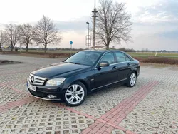 Schwarz Gebraucht 2007 Mercedes C200 Avantgarde Limousine | 8.500 €