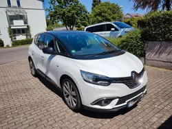 Weiß Gebraucht 2019 Renault Scénic IV LIMITED Van / Kleinbus | 13.500 € (Fairer Preis)
