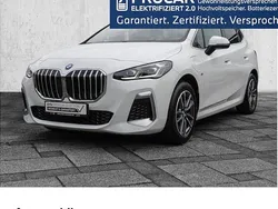 Weiß Gebraucht 2023 BMW 225 Active Tourer Luxury Line Van / Kleinbus | 31.400 € (Guter Preis)