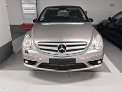 Grau Gebraucht 2007 Mercedes R350 Van / Kleinbus | 6.500 € (Teuer)