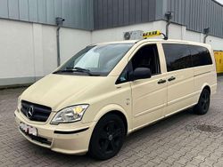 Hellelfenbein Gebraucht 2013 Mercedes Vito Van | 7.999 € (Guter Preis)
