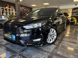 Schwarz Gebraucht 2017 Ford Focus ST-Line Kleinwagen | 7.950 € (Guter Preis)