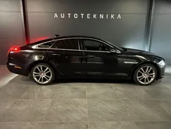 Schwarz Gebraucht 2017 Jaguar XJ Portfolio Limousine | 36.295 €