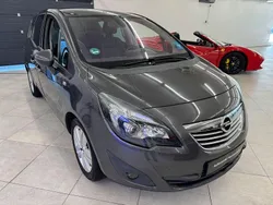 Karbongrau Gebraucht 2011 Opel Meriva Innovation Van / Kleinbus | 3.500 € (Guter Preis)