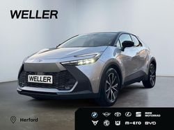 Gruen Neu 2025 Toyota C-HR SUV | 38.990 €