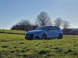 Blau Gebraucht 2018 Hyundai i30 N Performance Limousine | 20.499 € (Fairer Preis)