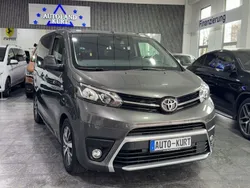 Dark grey Gebraucht 2020 Toyota Proace Team Van | 20.900 €