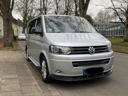 Silber Gebraucht 2011 VW Multivan Highline Van | 17.000 € (Teuer)