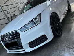 Weiß Gebraucht 2018 Audi A1 Basis Kleinwagen | 6.899 €