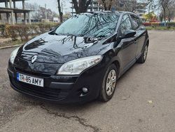 Schwarz Gebraucht 2012 Renault Mégane Limousine | 4.230 € (Etwas zu teuer)