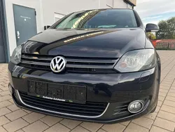 Deep black perleffekt Gebraucht 2014 VW Golf Plus Cross Life Van / Kleinbus | 4.999 € (Superpreis)