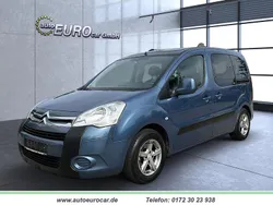 Blau Gebraucht 2010 Citroën Berlingo Exclusive Van / Kleinbus | 3.650 € (Guter Preis)