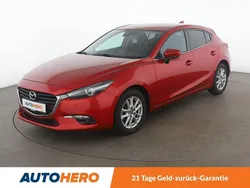 Rot Gebraucht 2018 Mazda 3 Exclusive-Line Limousine | 19.290 € (Etwas zu teuer)