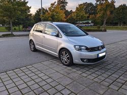 Silber Gebraucht 2009 VW Golf Plus Comfortline Van / Kleinbus | 5.475 € (Fairer Preis)