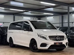 Weiß Gebraucht 2021 Mercedes V250 AMG line Van / Kleinbus | 47.690 € (Fairer Preis)