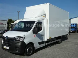 Weiß Neu 2024 Renault Master Van | 49.900 € (Teuer)