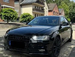 Schwarz Gebraucht 2013 Audi A4 Attraction Kombi | 8.200 € (Teuer)