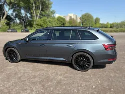 Grau Gebraucht 2021 Skoda Superb SportLine Kombi | 19.700 € (Guter Preis)