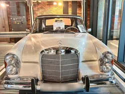 Gebraucht 1966 Mercedes W111 SE Cabrio | 99.000 €
