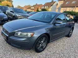 Grau Gebraucht 2004 Volvo V50 Kinetic Kombi | 4.999 € (Teuer)