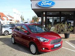 Ruby red Gebraucht 2017 Ford Ka Cool & Sound Edition Kleinwagen | 9.990 € (Etwas zu teuer)