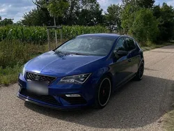 Blau Gebraucht 2018 Cupra Leon Kleinwagen | 22.000 € (Etwas zu teuer)
