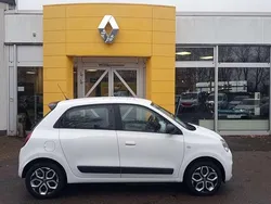 Weiß Gebraucht 2022 Renault Twingo Equilibre Kleinwagen | 11.990 € (Fairer Preis)