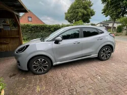 Grau Gebraucht 2023 Ford Puma ST-Line Kleinwagen | 22.000 € (Fairer Preis)