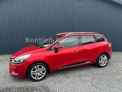 Rot Gebraucht 2019 Renault Clio GrandTour Kombi | 9.990 € (Etwas zu teuer)