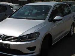 Silber Gebraucht 2014 VW Golf VII Comfortline Limousine | 13.950 € (Etwas zu teuer)