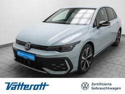 Crystal ice blue metallic Gebraucht 2024 VW Golf VIII GTE Limousine | 40.950 € (Superpreis)