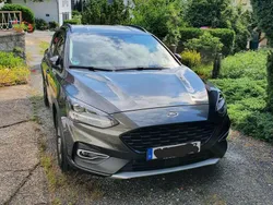 Grau Gebraucht 2021 Ford Focus Active Kombi | 19.500 € (Guter Preis)