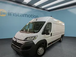 Weiß Gebraucht 2024 Citroën Jumper Van / Kleinbus | 25.999 € (Fairer Preis)