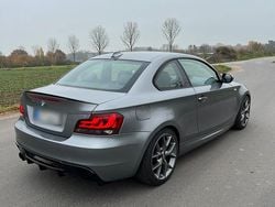 Grau Gebraucht 2011 BMW 123 Coupé M Sport Coupé | 8.900 €