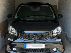 Schwarz Gebraucht 2017 Smart ForTwo Cabrio Brabus Cabrio | 16.390 € (Guter Preis)