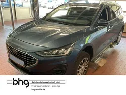 Blau Gebraucht 2022 Ford Focus Titanium Kombi | 17.930 € (Guter Preis)